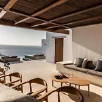 The Skyvilla Mykonos - A Landmark With Breathtaking Views Of The Psarou Bay Vila